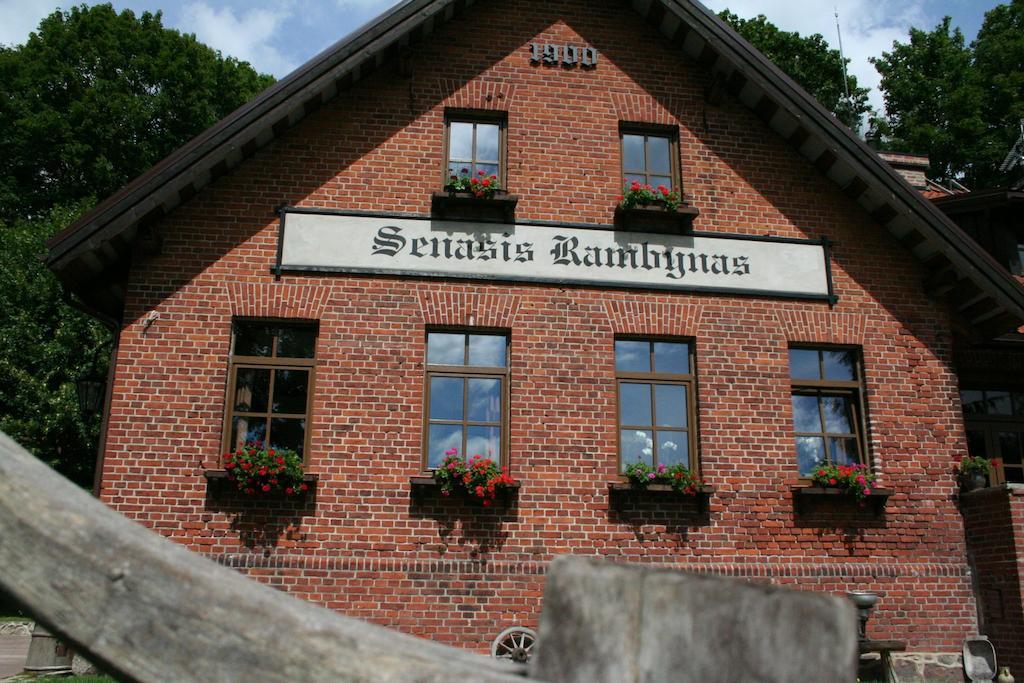 Hotel Senasis Rambynas Lumpenai Zewnętrze zdjęcie